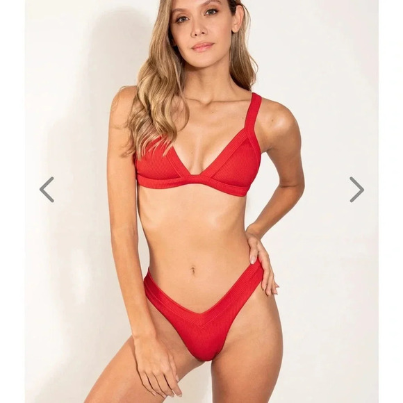 NWT OneOne Swimwear SET Bikini Kameron Jesse Red New Triangle Classic Rouge Sexy - Picture 2 of 16